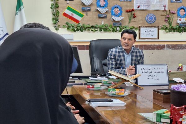 جلسه هم‌اندیشی بسیج و معاونت پرورشی شهرستان قدس جهت هماهنگی تابستانی پربار 