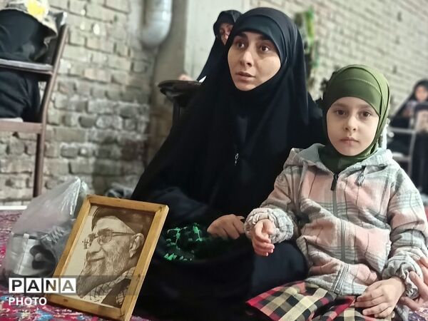 مراسم روضه خوانی و قرائت زیارت عاشورا در نیشابور 