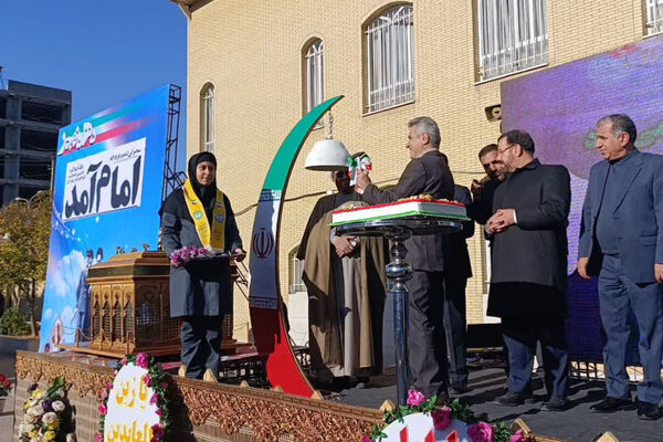 آیین نواختن زنگ انقلاب در شهرستان نظرآباد
