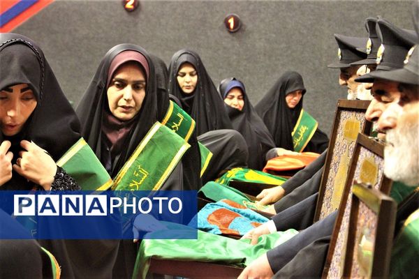 همایش مربیان تربیتی و مشاوران جهادی آموزش و پرورش قم