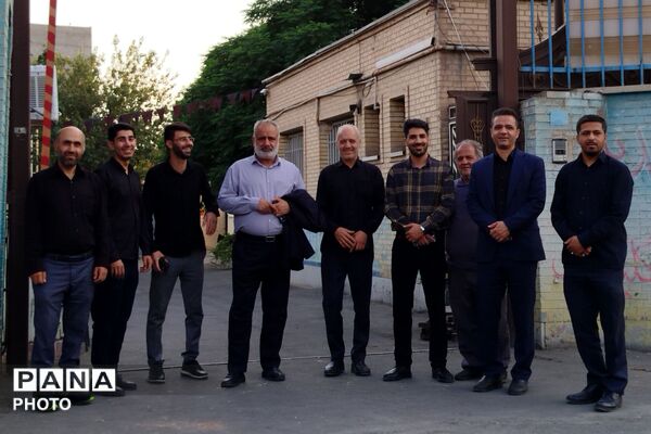 کاروان فرهنگیان راهی مراسم وداع آقای شهید ایران
