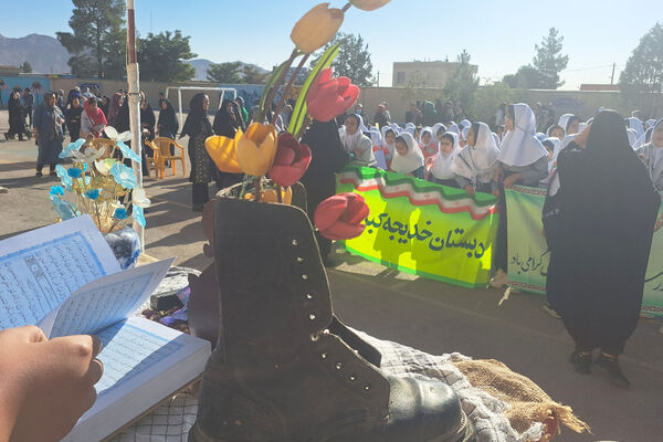 شور و نشاط دانش‌آموزان در روز بازگشایی مدارس شهر سورمق 