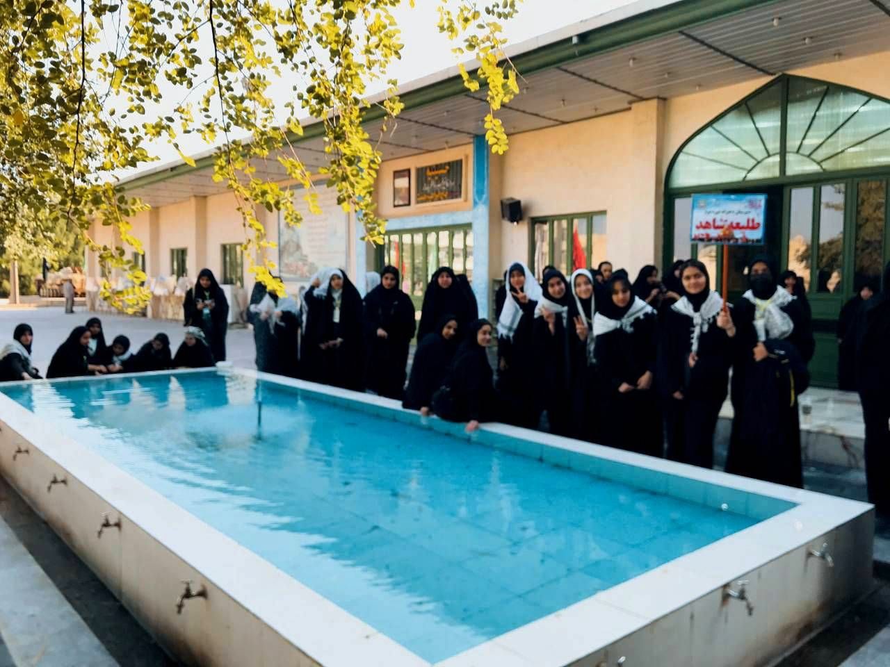 دانش‌آموزان دبیرستان طلیعه شاهد در سفری معنوی به سرزمین نور قدم گذاشتند