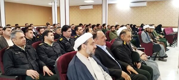  محفل نورانی انس با قرآن کریم در آموزش و پرورش کلات 