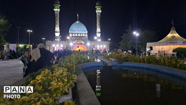 فریاد استقلال مردم کرج در جوار امامزاده طاهر (ع)