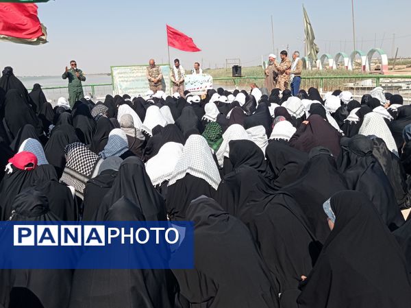 کاروان راهیان نور دانش‌آموزان دختر خراسان شمالی