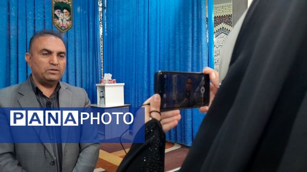 نماز جمعه شهر بن با حضور خانواده بزرگ آموزش و پرورش 