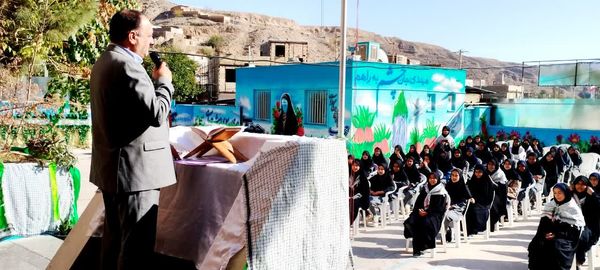 آیین نکوداشت و نواختن زنگ‌ پدافند غیرعامل در شهرستان کلات