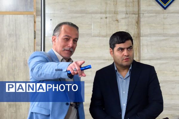 محفل انس با قرآن کریم به میزبانی دبیرستان شاهد‌ شهید مسعود‌ درخشان 