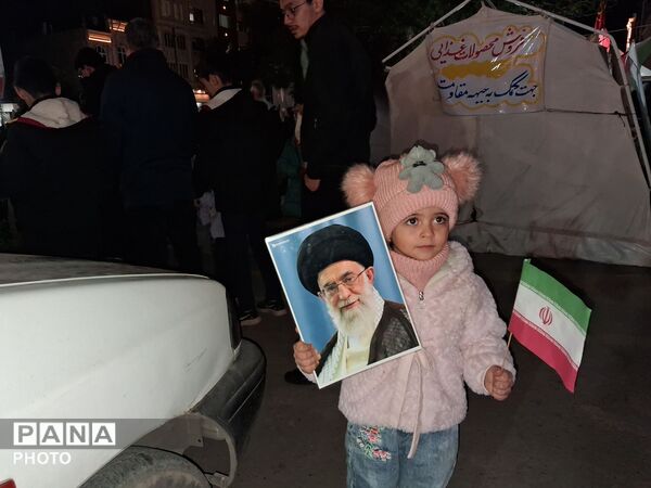 سربازان دهه نودی در قلب میدان 
