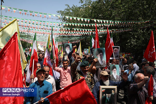 راهپیمایی مردمی علیه تهاجم رژیم صهیونیستی به ایران - تهران
