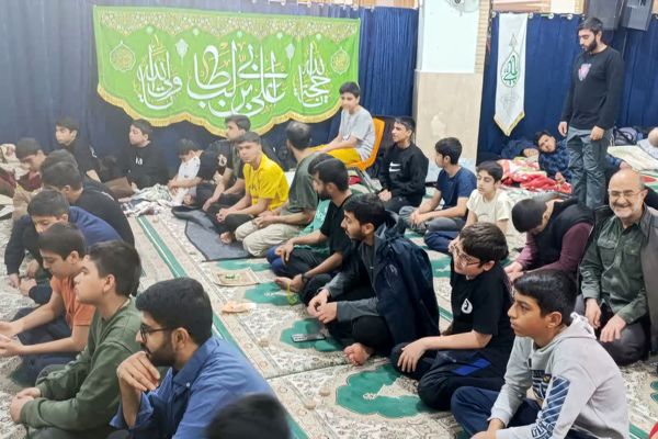 اعتکاف دانش‌آموزی در مساجد شیراز