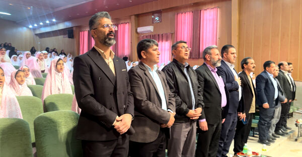 جشن بندگی دانش‌آموزان دبستان میرشمسی