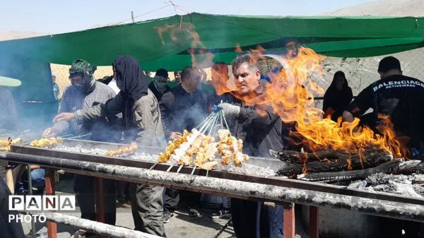 نوای جاماندگان در جاده عشق؛ طنین نام حسین (ع) در مسیر پیرکه تا پیرمحمدشاه