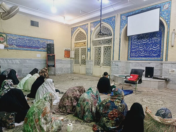 اعتکاف رمضانیه نوجوانان در قم