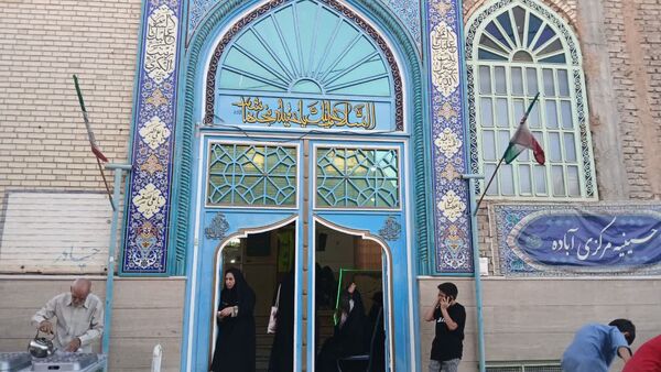 مراسم قرائت پر فیض دعای امام حسین (ع) در روز عرفه در حسینیه مرکزی آباده