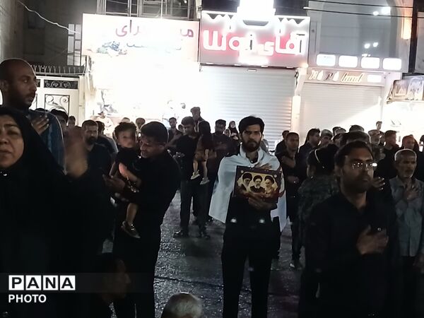 مردم با شعار «مرگ بر آمریکا» تجدید بیعت کردند
