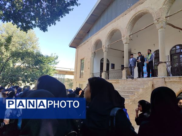 حضور دانش‌آموزان ناحیه یک شهرکرد و لاران در اردوی «طرح تمشک» 