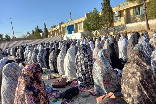 نماز عید فطر ۱۴۰۴ در روستای ظفرآباد شیراز اقامه شد