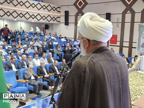 شهدای کارمند ؛ پل ارتباطی میان خدمت و ایثار