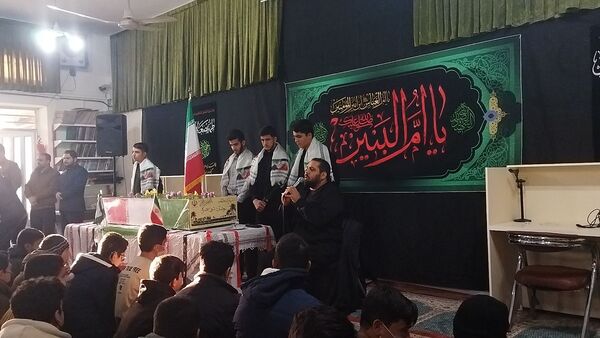 استقبال از شهید گمنام  در دبیرستان شاهد امام ابوذرغفاری 