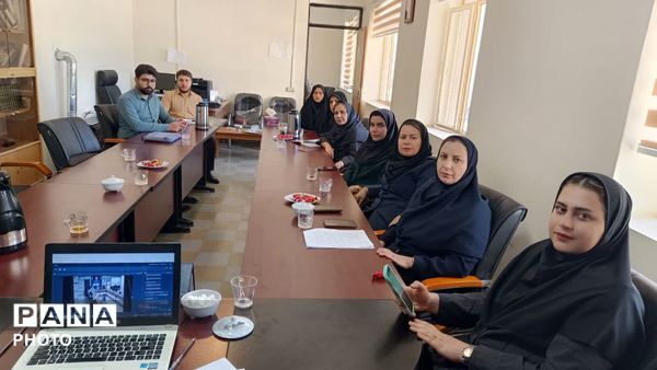 نشست مجازی کارکنان در سالروز تاسیس سازمان دانش آموزی 