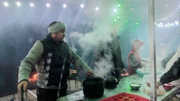 نیمه شعبان در نورآباد؛ شبی پر از شادی و امید