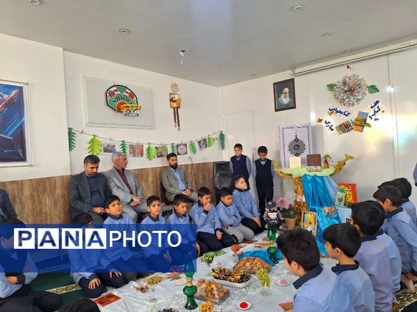 جشن کتابنوش در ناحیه۶ مشهد