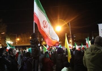 بزرگداشت چهلم رهبر انقلاب اسلامی در تکاب