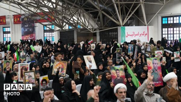 بزرگداشت سالگرد شهادت سردار شهید دکتر حسین سلامی و شهدای جنگ 12 روزه