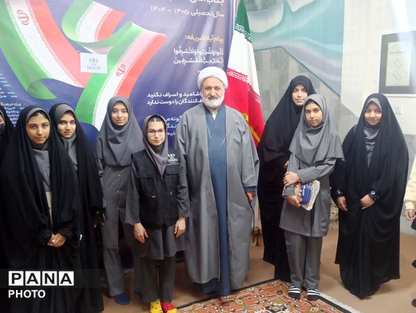 مسابقات قرآن و عترت دختران منتخب ناحیه دو مشهد 