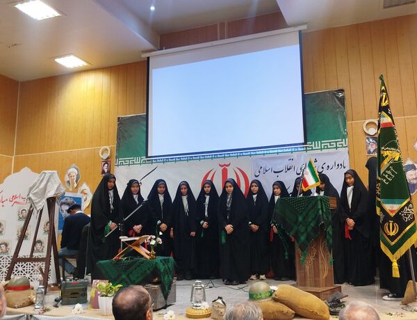 یادواره شهدای انقلاب اسلامی در تویسرکان