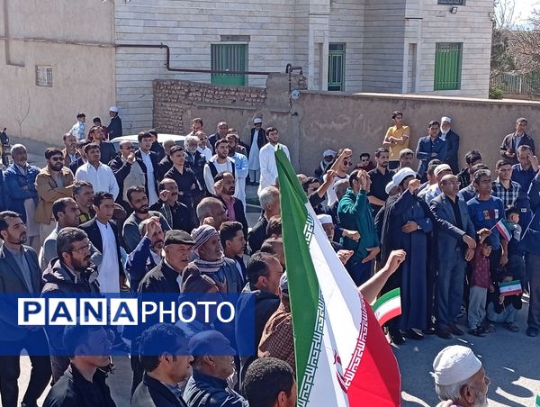 حضور مردم روستای براباد در راهپیمایی روز جهانی قدس
