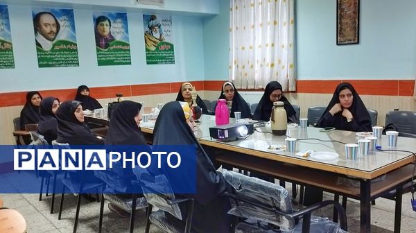 لیگ علمی دانش‌آموزی و کلاس‌های نجوم فرهنگیان در اشتهارد