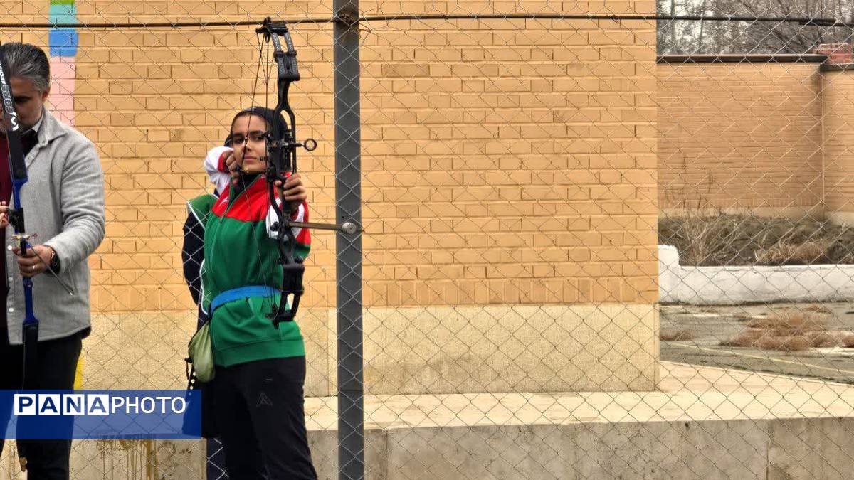 آیین افتتاح زمین چمن مصنوعی هنرستان مهندس موفقیان نظرآباد