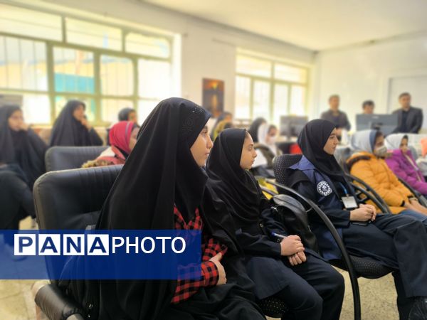 دوره توانمند‌سازی دانش‌آموز خبرنگاران پانا در منطقه میانکوه 
