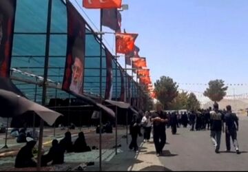 در قلب فخر ایران موکب‌ها میزبان عزاداران شده‌اند