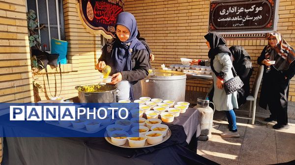 برگزاری مراسم دهه فاطمیه‌ در دبیرستان شاهد عصمت ناحیه۳ کرج