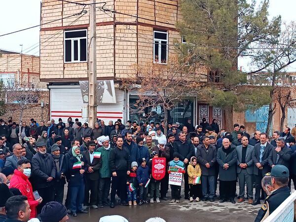 راهپیمایی 22 بهمن در شهر سلامی