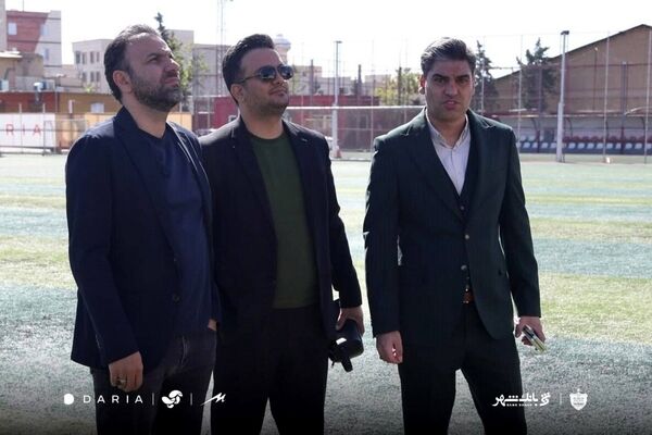 بازدید مدیرعامل پرسپولیس از ورزشگاه درفشی‌فر و افتتاح جایگاه ویژه