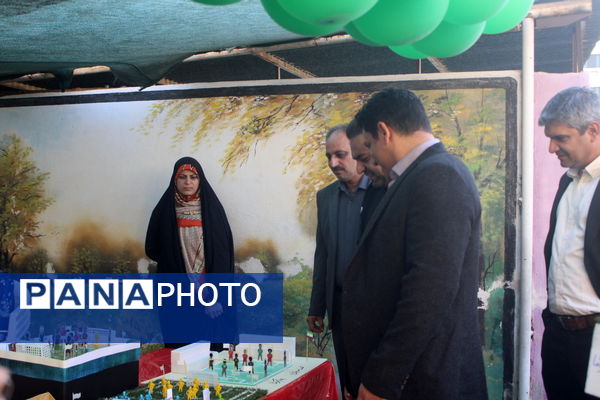 جشنواره بازی و ورزش های همگانی در ساحل بوشهر