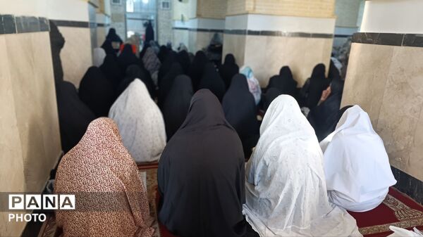نماز عید بندگی در مسجد جامع نیشابور 