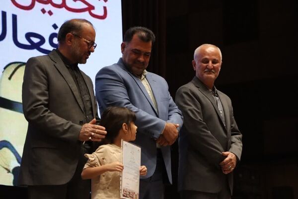 مراسم تجلیل از فرزندان فعالان رسانه یزد