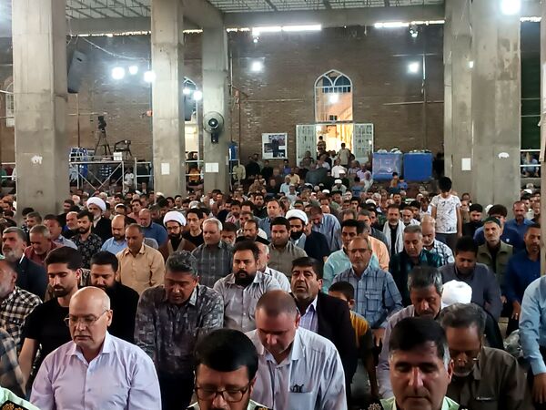 نماز جمعه با حضور پرشور مردم ولایتمدار نیشابور 
