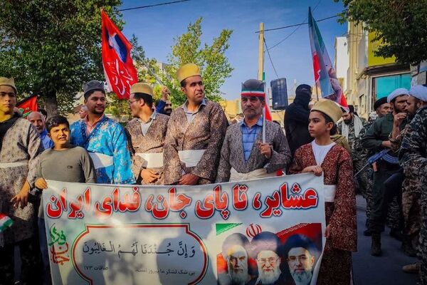 رزمایش «جانفدایان» با شعار «لبیک یا خامنه‌ای» در شهرستان بروجن