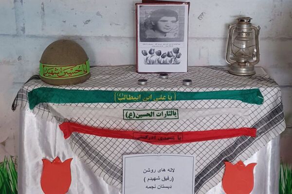 طرح "لاله‌های روشن"  در دبستان نجمه فیروزکوه 