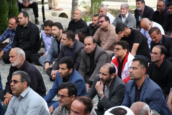 مراسم سوگواری شهدای خدمت در گلزار شهدای شهرستان گلپایگان