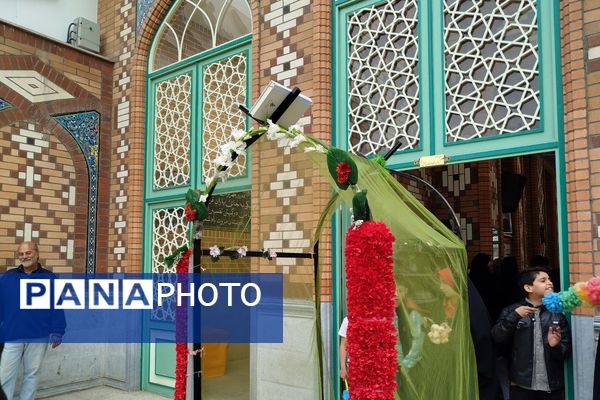 عطر حرم کریمه اهل بیت در بیجار پیچید 