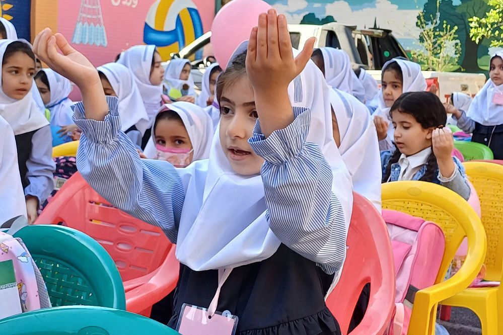 جشن شکوفه‌ها در شهرستان ورامین