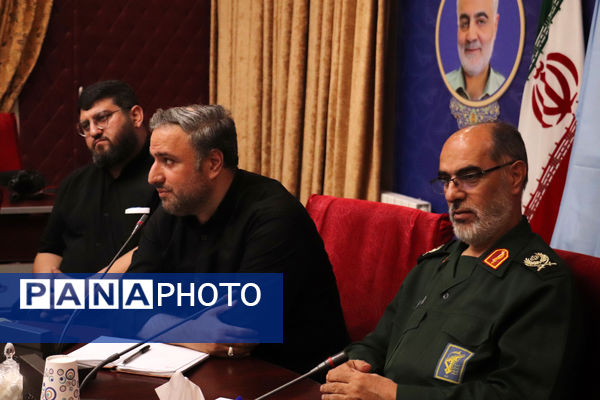 نشست خبری روز عکاس در تبریز